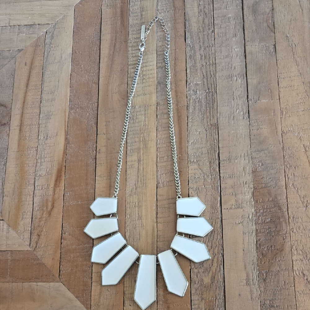 Dynamite Silver and Cream Statement Necklace